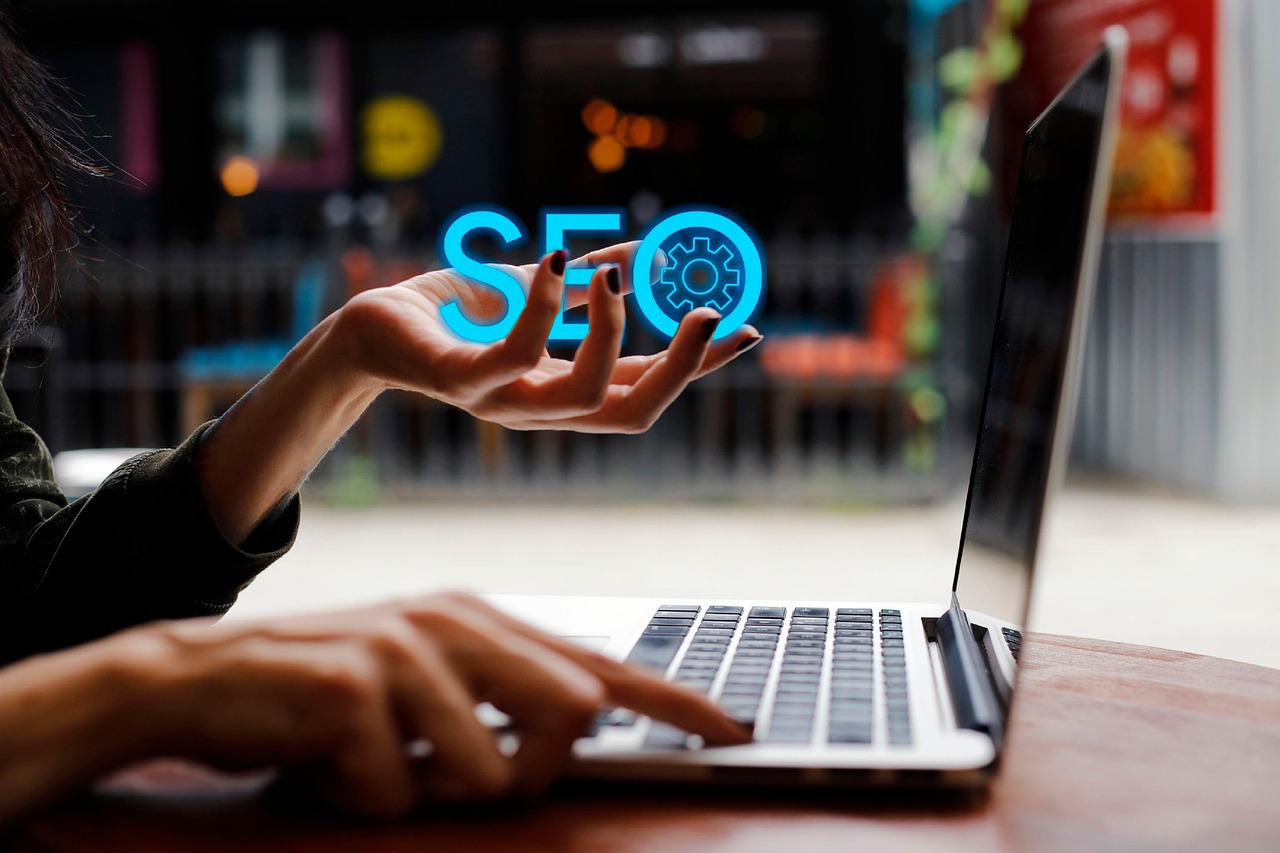 SEO pricing strategy visual with laptop and digital icon for Clearwater FL businesses